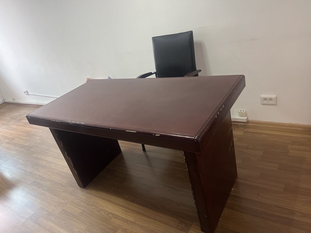 Стол руководителя