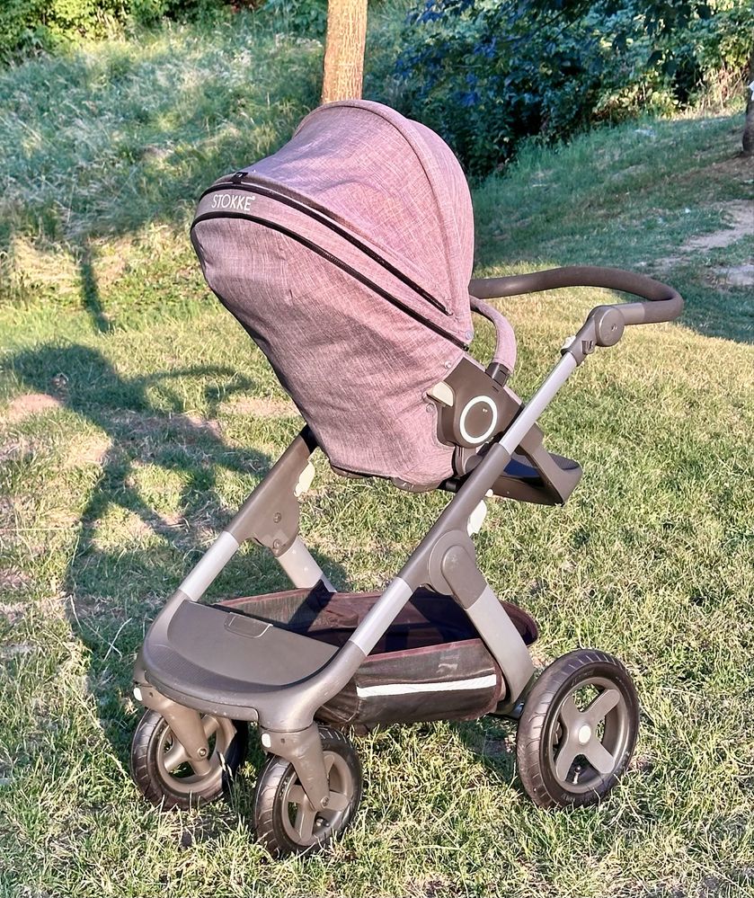 Stokke Trailz cu landou si cauciucuri noi