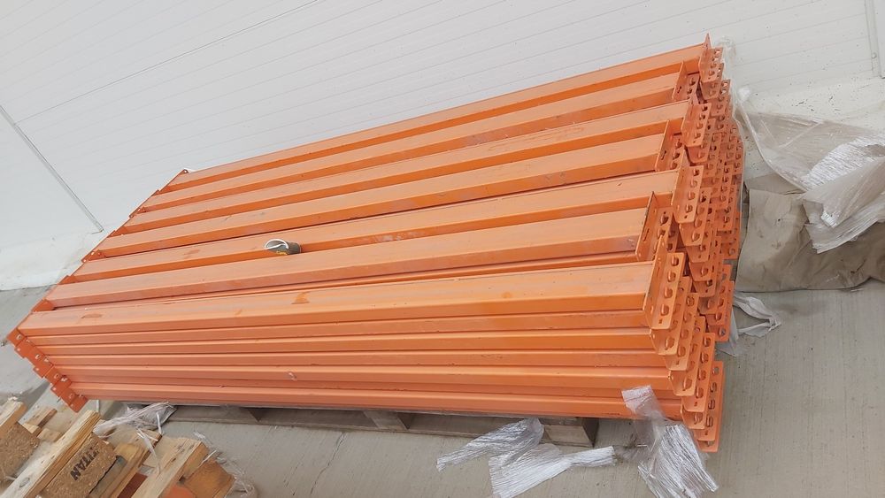 Rafturi metalice model stow