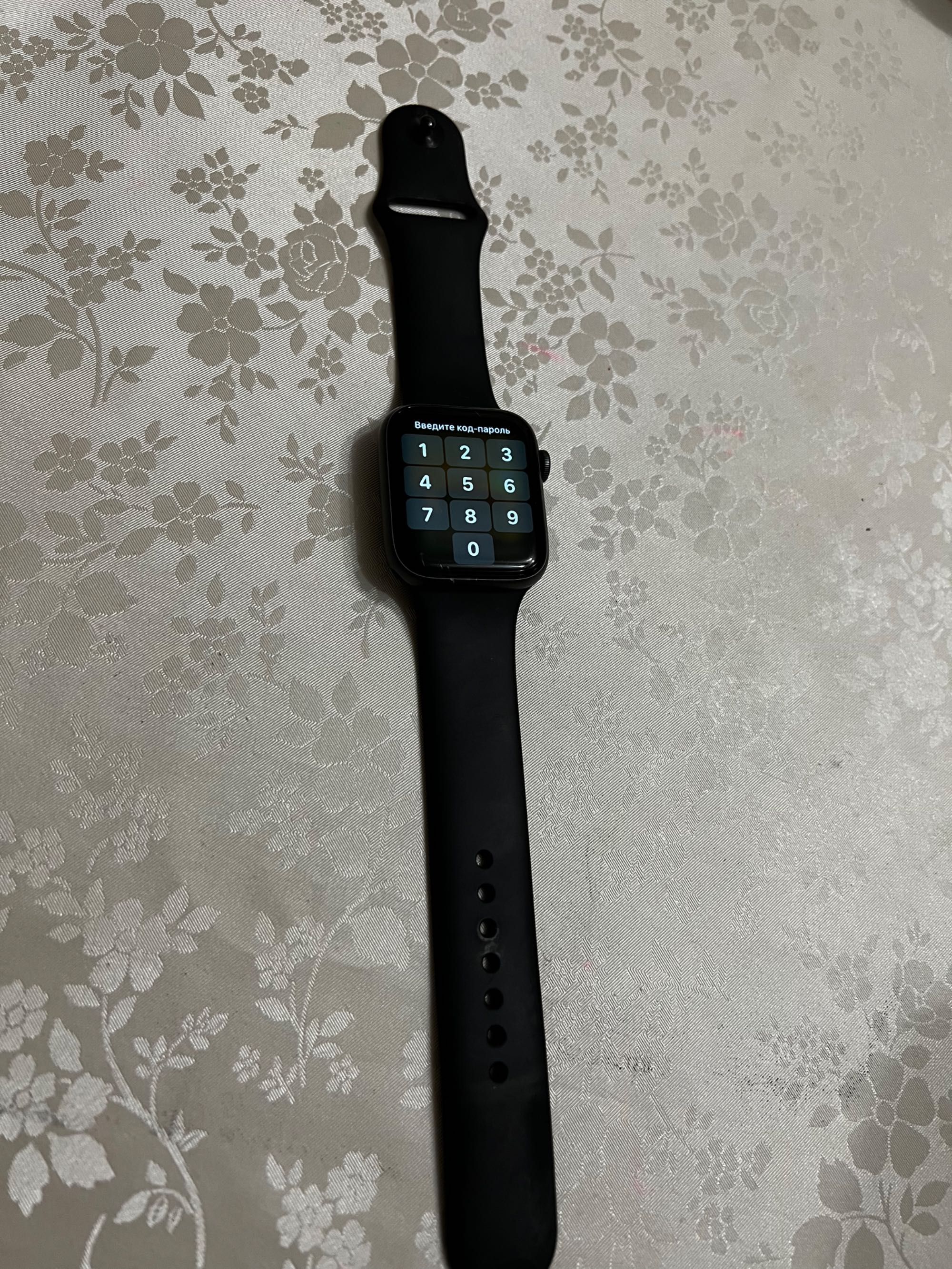 Apple Watch 4 series 44см