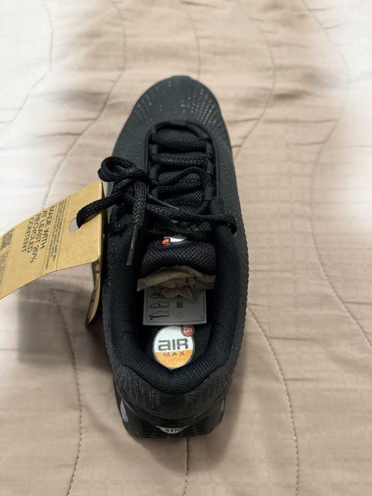 Чисто нови Nike air max Dn