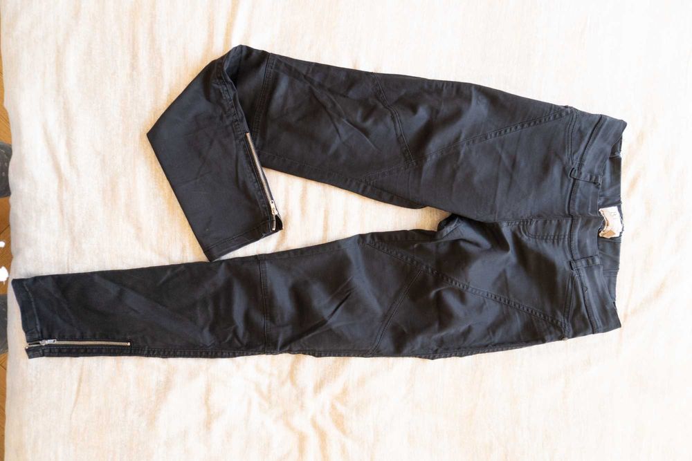 Дамски черни дънки