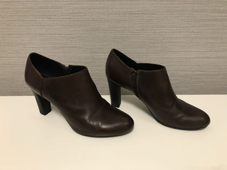 Ботуши естествена кожа н.40 черни