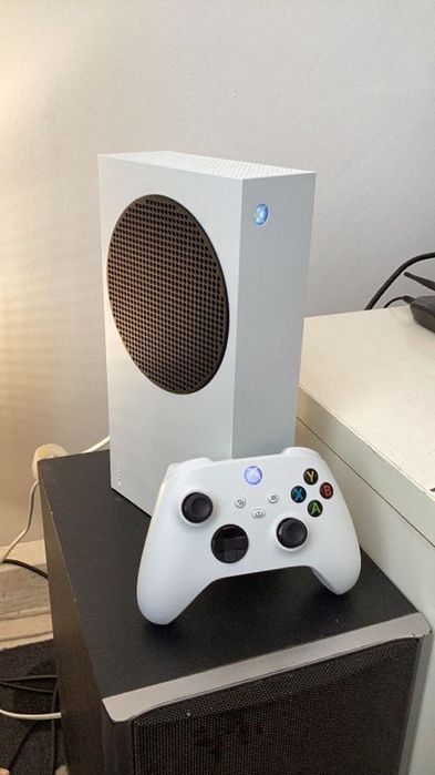 Консоль Xbox Series S