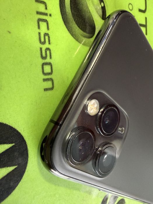 iPhone 11 Pro 256gb 100% батерия