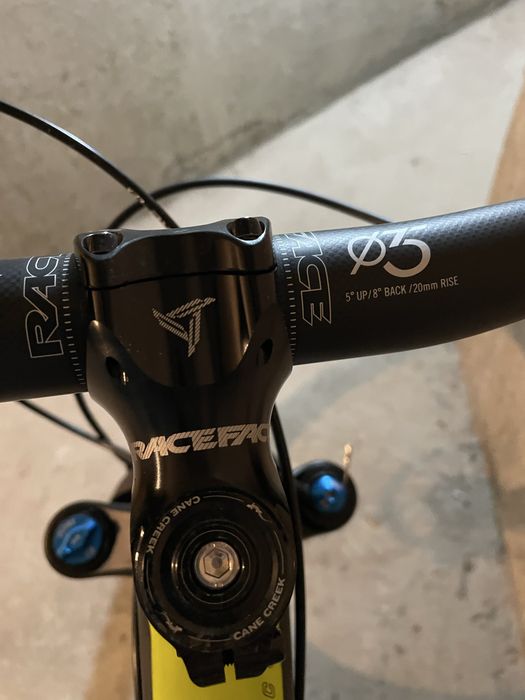 Santa Cruz tall boy cc 29” L Carbon