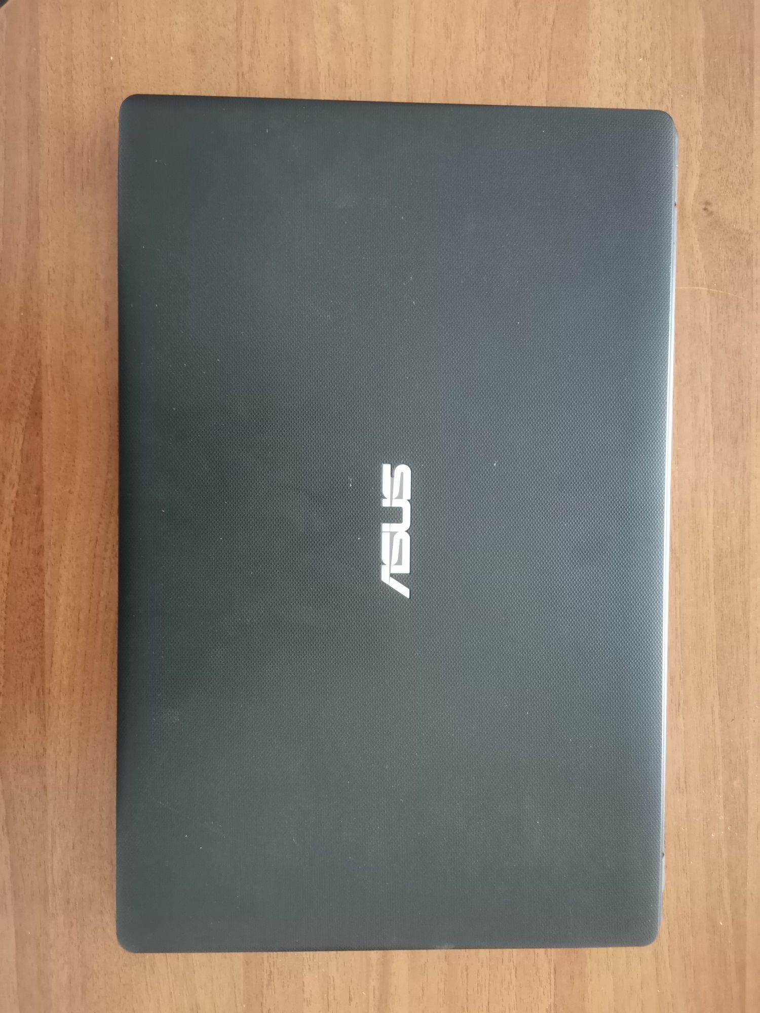 Vând Laptop Asus X551CAP funcțional doar cu display defect