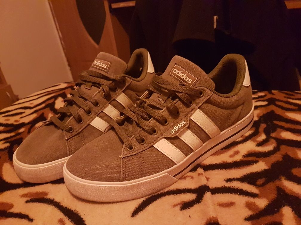 Tenesi adidas bărbați