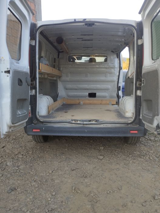 Renault trafic 2012,  2.0dci
