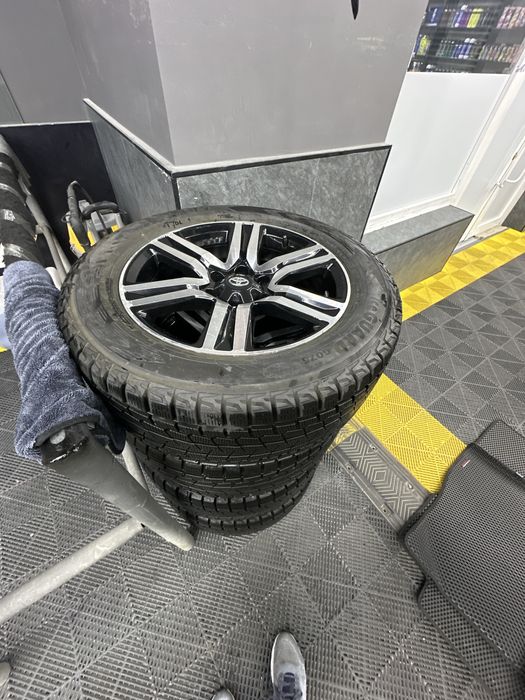 Диски с резиной toyota lexus