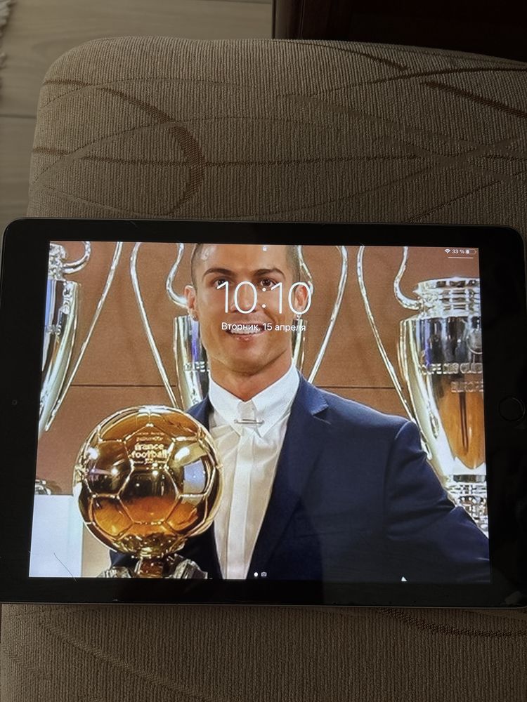 Продам iPad