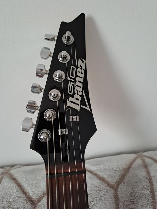 Chitara electrica Ibanez + amplificator