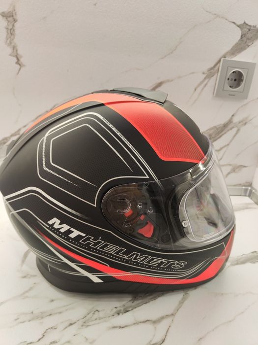 Каска за мотор MT Tunder 3 размер L