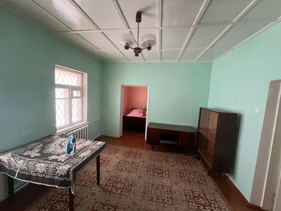 Продается дом в  центре города Сырдарья