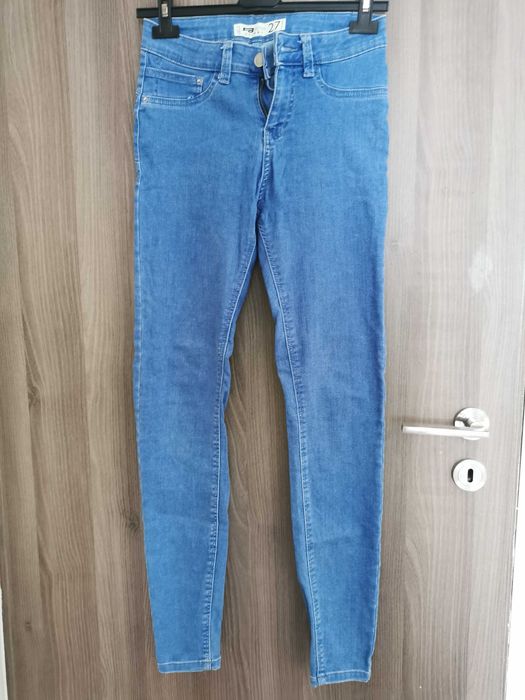 Маркови елегантни панталони XS (34) + подарък дънки 34