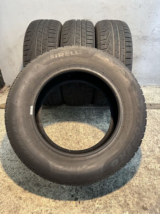 Гуми 225/60/16 PIRELLI Sottozero Winter