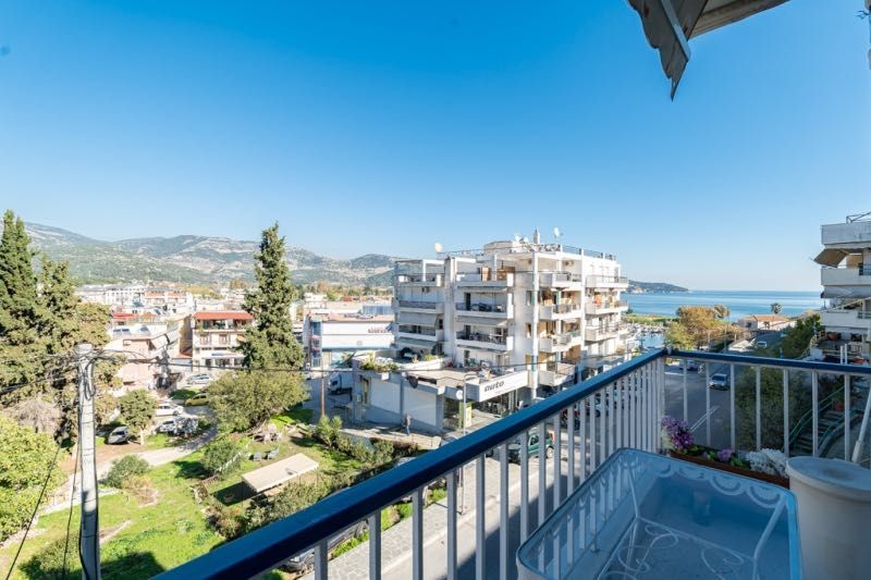 Апартамент 112кв.м с гледка към морето в Кавала