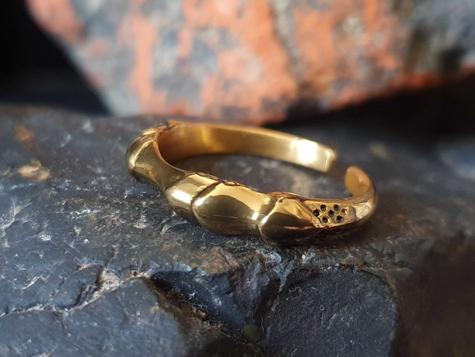 Inelul "Spectral Steed Whistle" din jocul video Elden Ring - inox