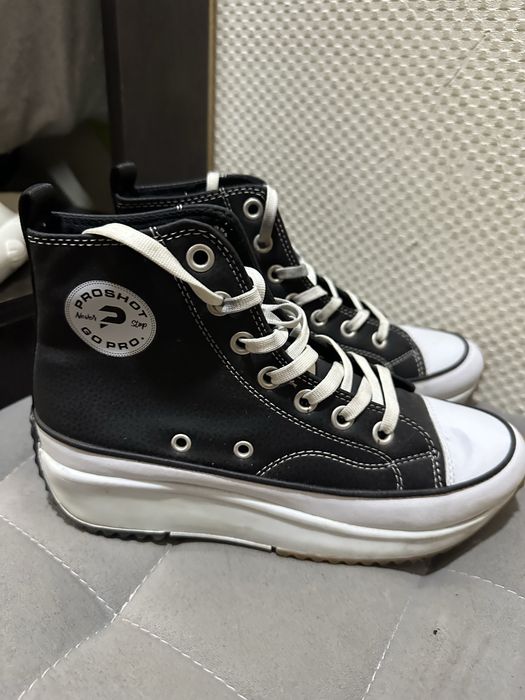 Конверсы б/у состояние отличное неподошли с размером