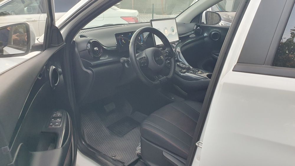 BYD. E 2, Luxury. Yili 2024. Yurgani 55000. Narxi 15200