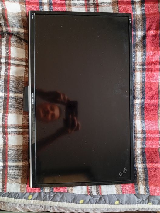 Телевизор Sharp сотилади