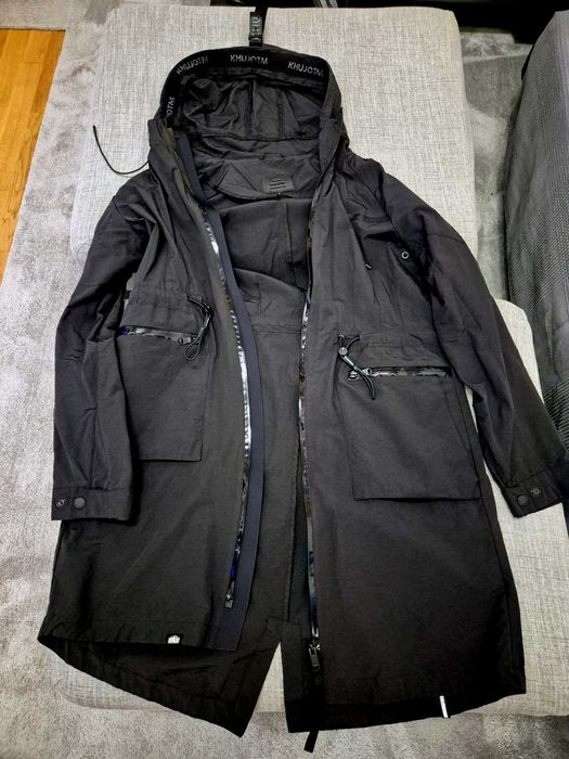 Impermeabil negru KHUJO Parka – stare impecabilă, ca nou!