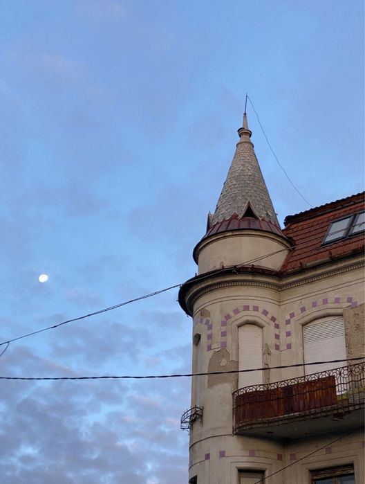 Vand sau dau in Chirie apartament ultracentral in Oradea