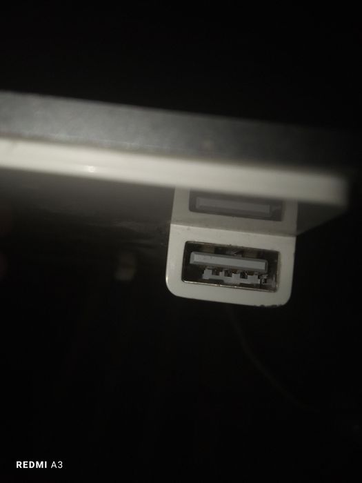 Tastatura și mouse apple