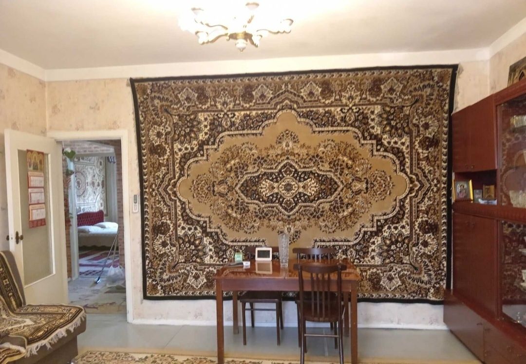 Продаётся Паркенский 2 комн ,Мавлона Риезий