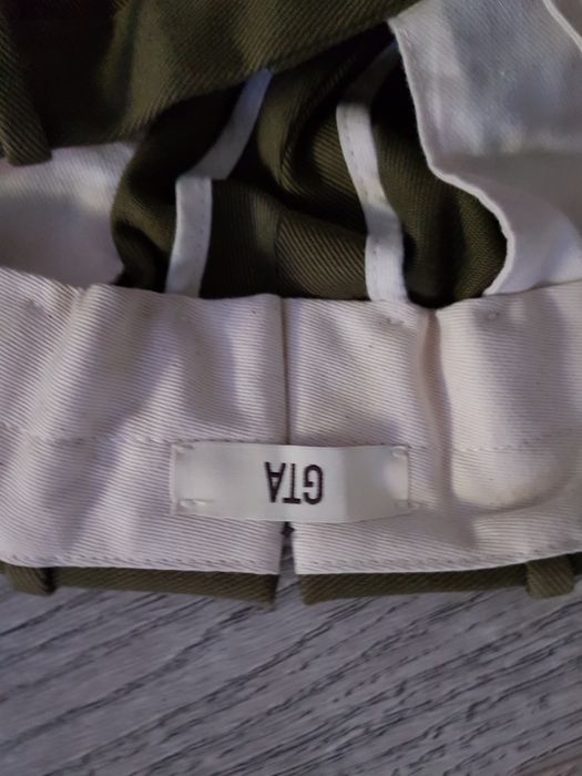 Vand pantaloni chino