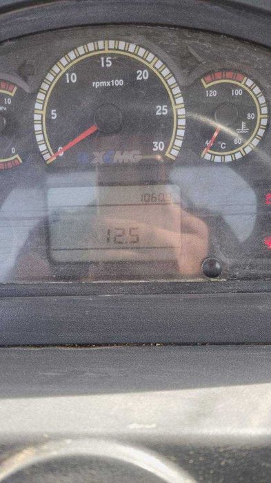 Продается Одновальцовый вибракаток XCMG XS143J