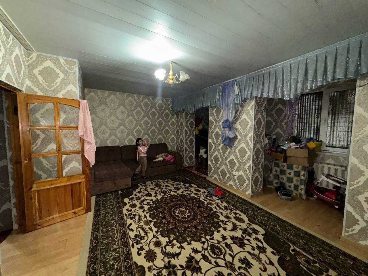СРОЧНО !!! Продается квартира в Яшнабаде 1/3/4 ( 42 кв/м ) Асалобод 2