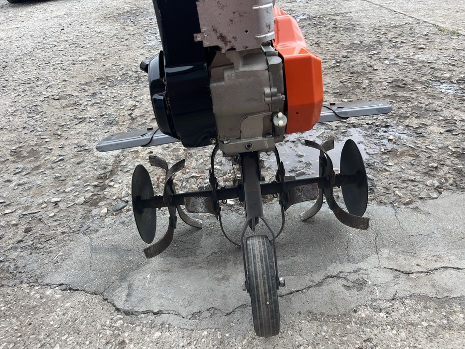 Бензинова фреза Husqvarna  5 HP