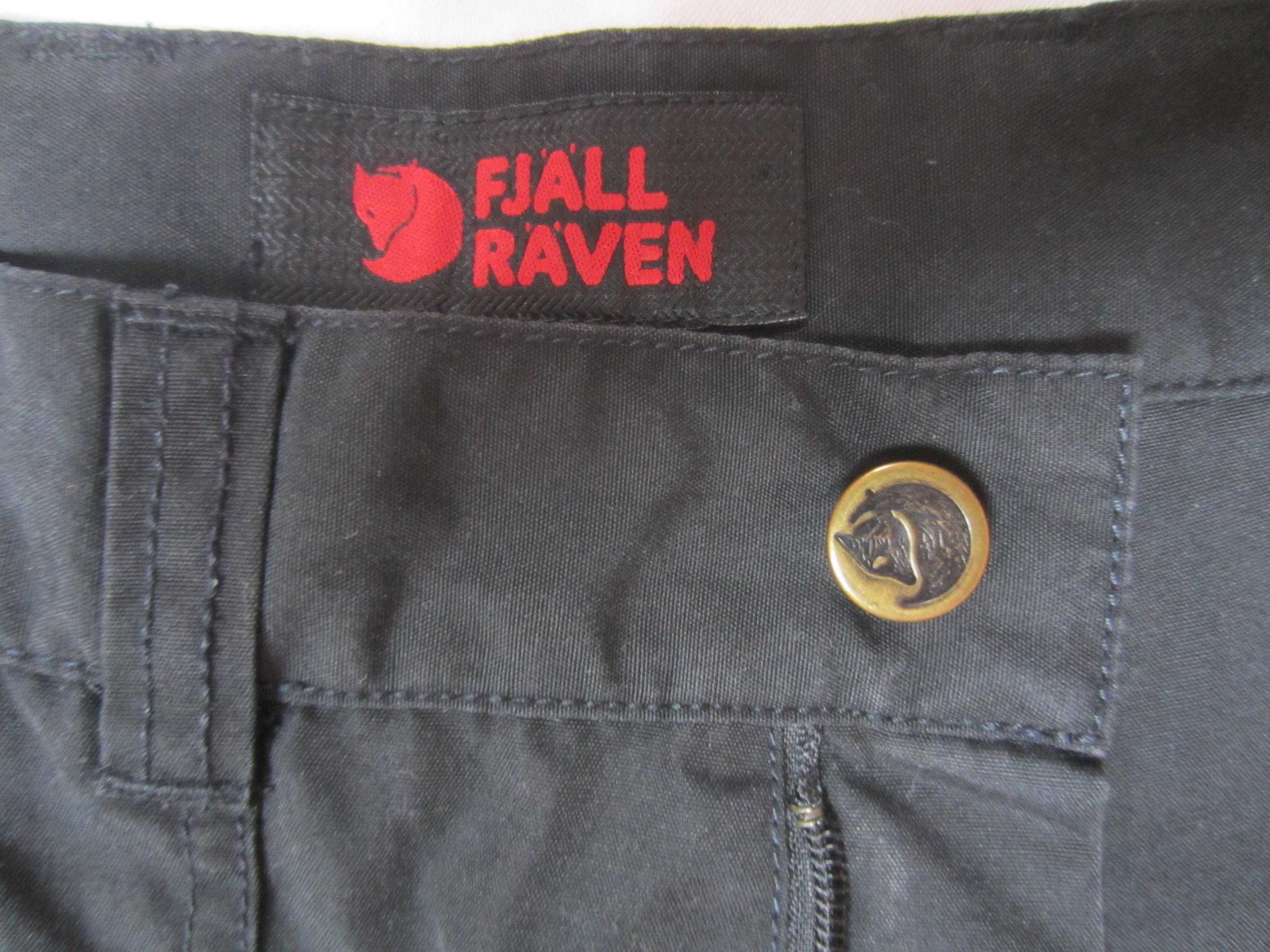 Pantalon dama drumetie bermude Fjall Raven,mas.40, Talie=78cm