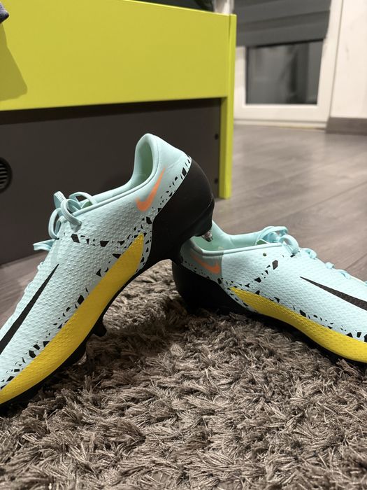 Бутонки Nike phantom
