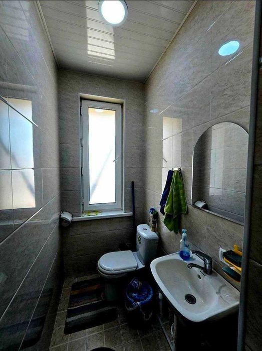 Кенг дуплекс Сайрам 64 м², 3 хонали квартира, янги 2020 йилги уй,метро