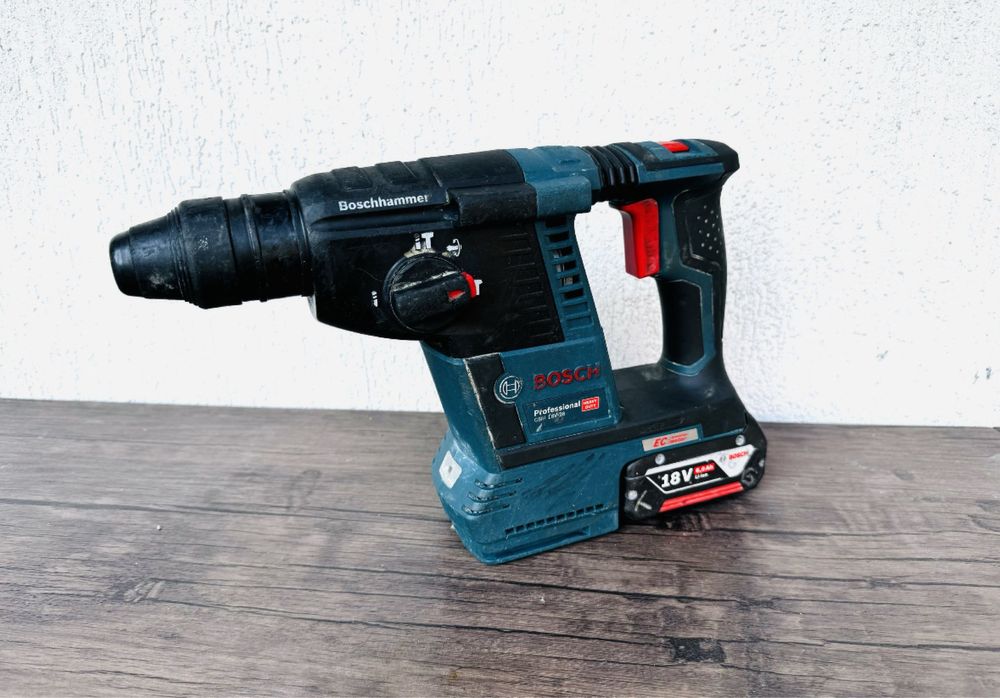 Rotopercutor Bosch GBH 18V-26, SDS Plus, acumulator 6 Ah
