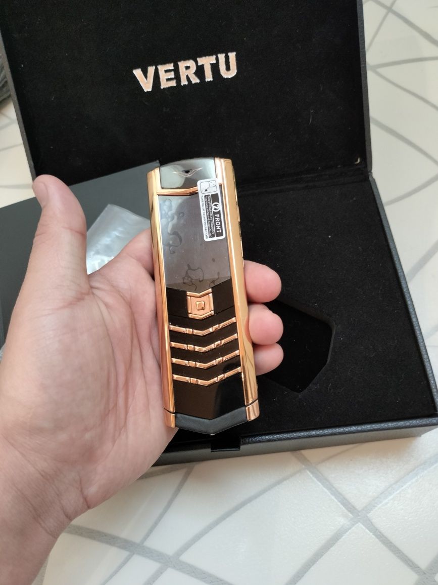 Vertu телефон 60000тг