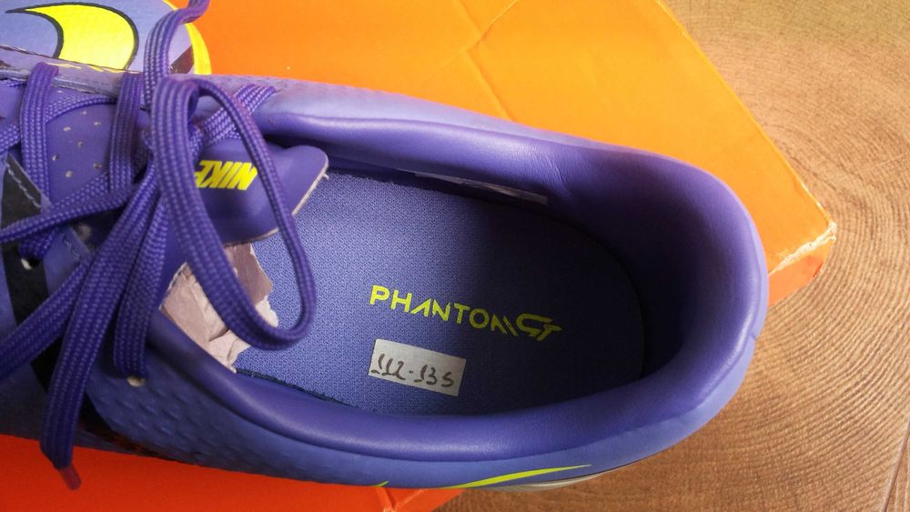 NIKE Phantom GT2 Academy IC Размер EUR 43 / UK 8 за зала 112-13-S