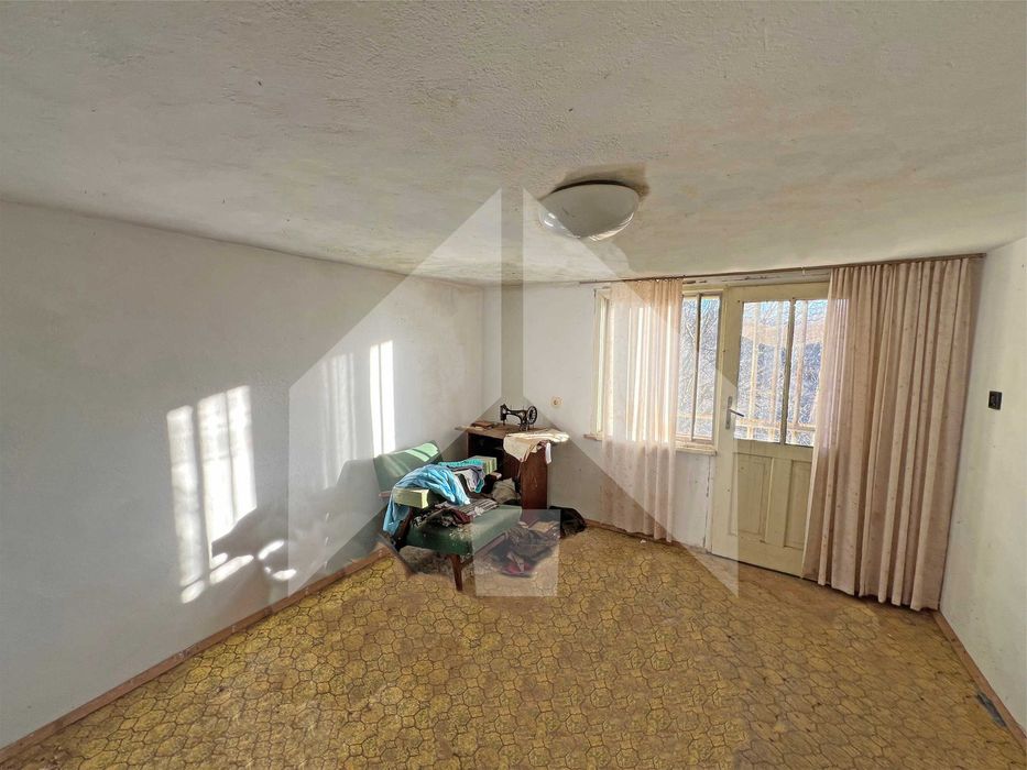 Продава се Къща в с. Жилино, Област Шумен - 146 кв.м за 122 €/кв.м - Снимка #15