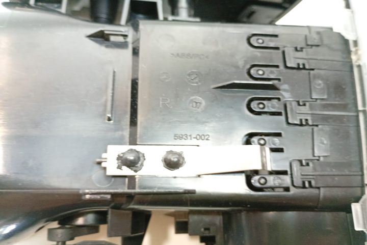 Grila ventialtie centrala 5931002 5931001 Mercedes-Benz C-Class W204/