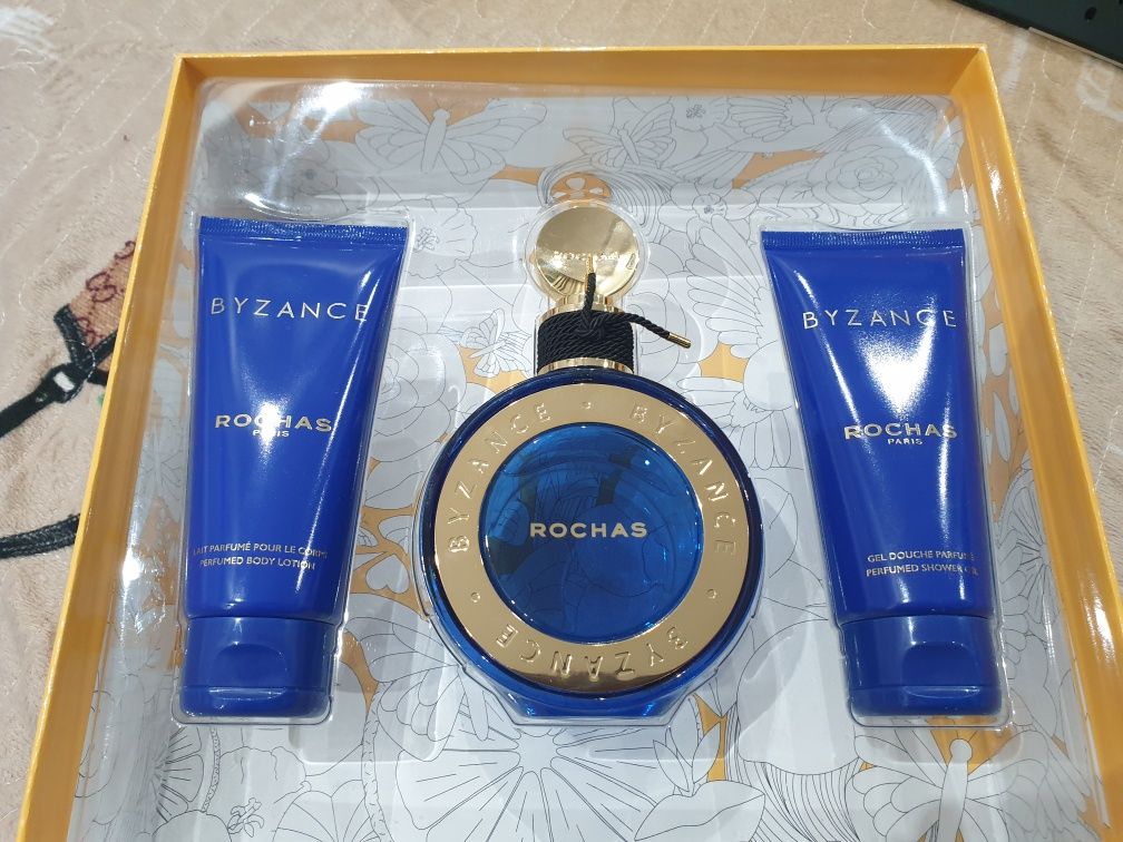 Продам новый набор Rochas Byzance