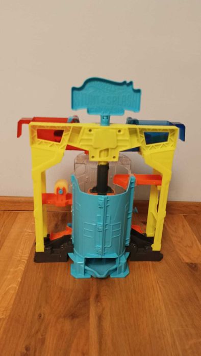 Jucarie set HOTWHEELS Spalatorie Auto