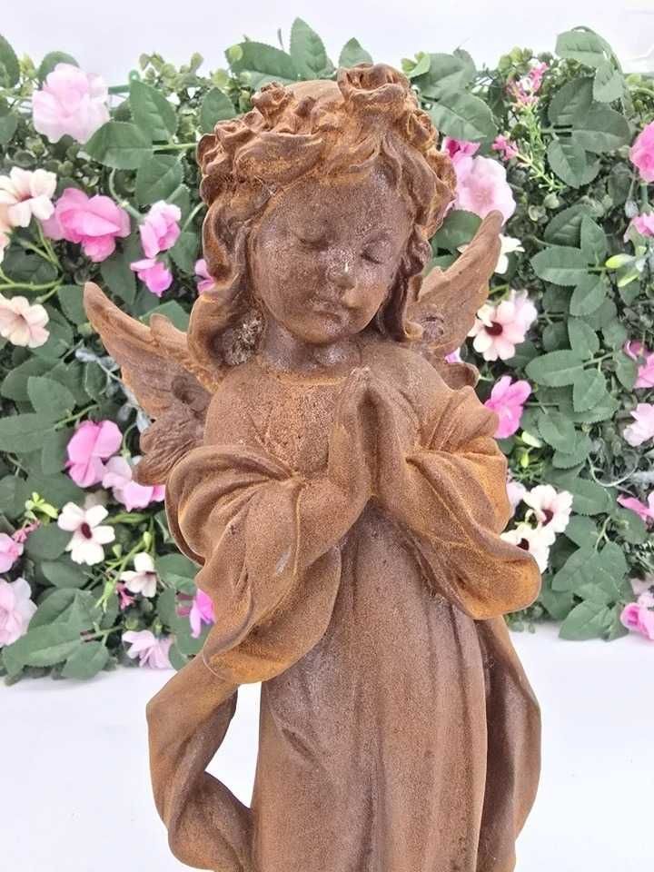 Statueta din fonta,,ingeras,