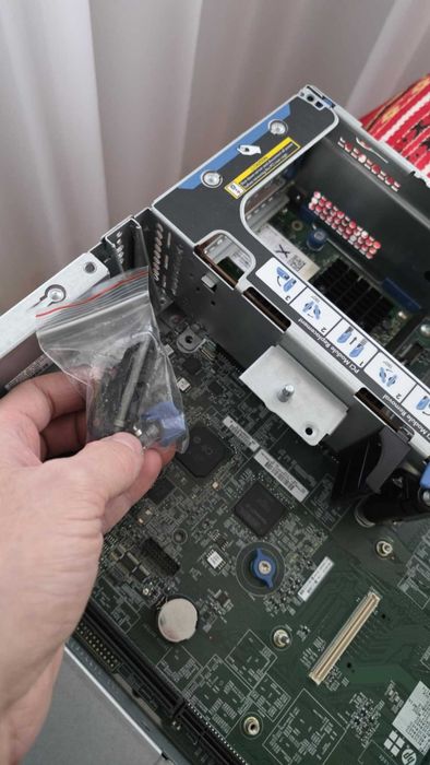 Server HP Proliant DL380 G9 8SFF 2 x E5-2643V3 6Core