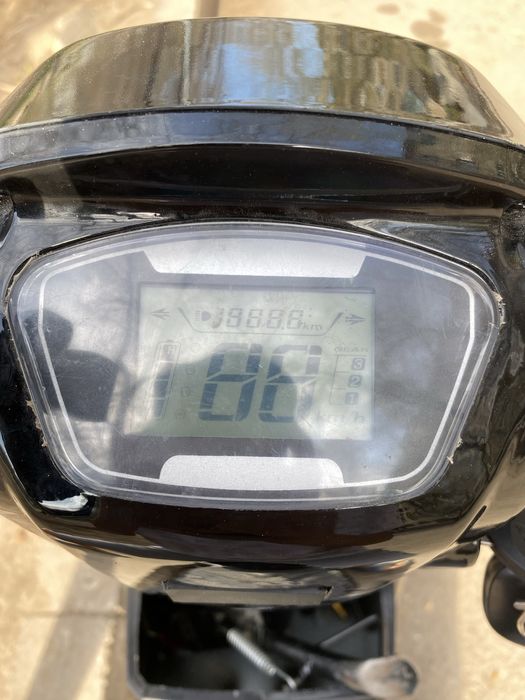 Электроскутор в продаже