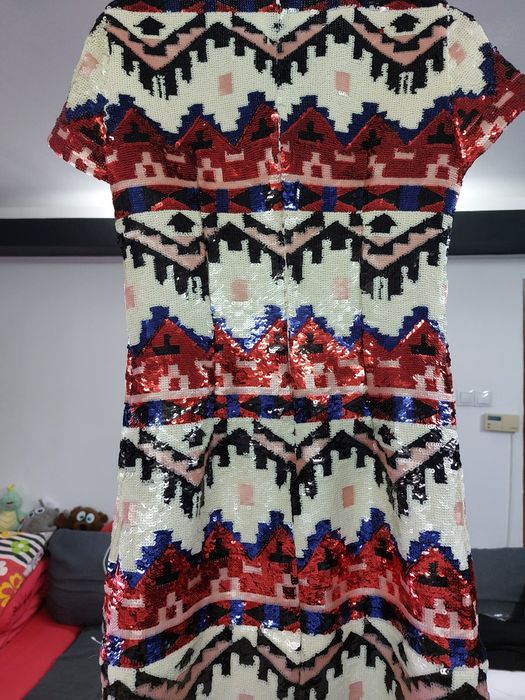 Rochie elegantă cu paiete S