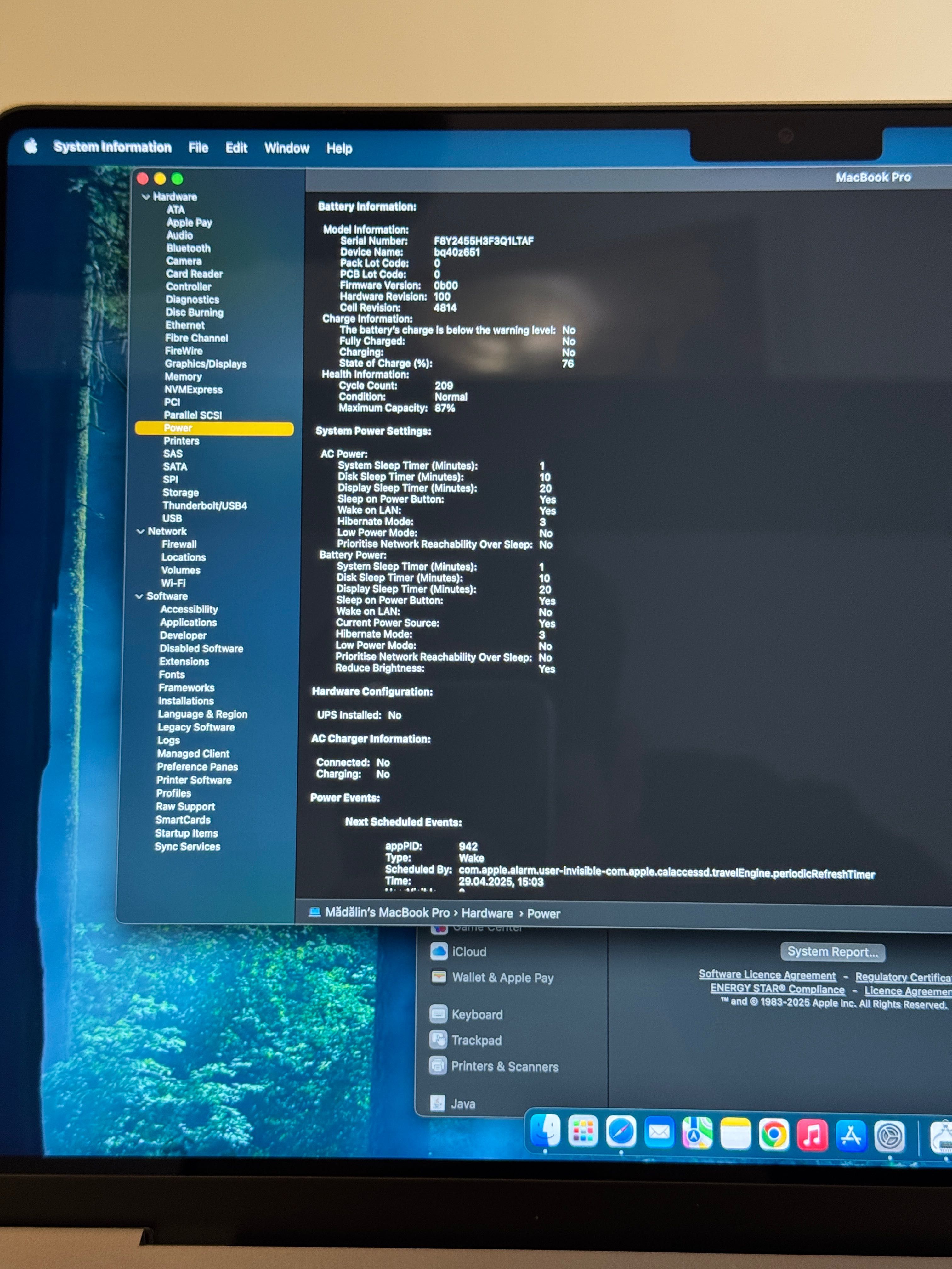 MacBook Pro 14" M2 Pro (2023) – Stare impecabila + Mouse Razer cadou!