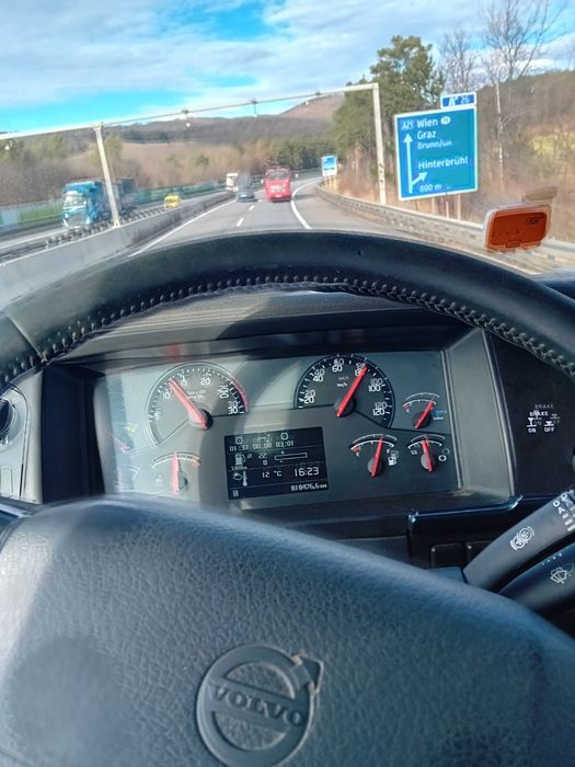 Volvo FH16 6x4 wechselsystem autobasculanta si cap tractor