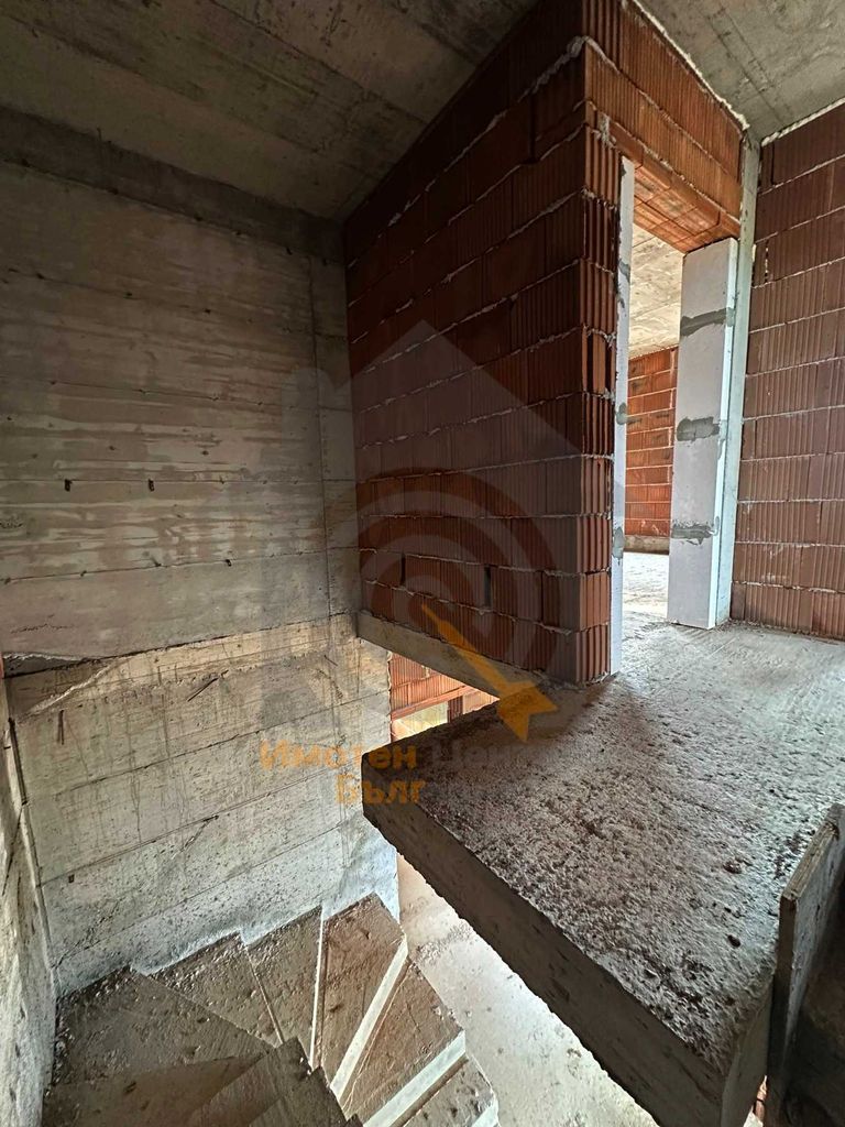 Продава се Къща в Елин Пелин - 180 кв.м за 1534 €/кв.м - Снимка #6